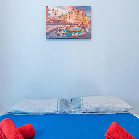 Lion Renting Metro Piramide