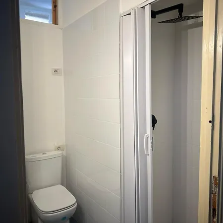 Vendégház Lion Renting Metro Piramide 3*