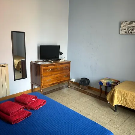 Vendégház Lion Renting Metro Piramide