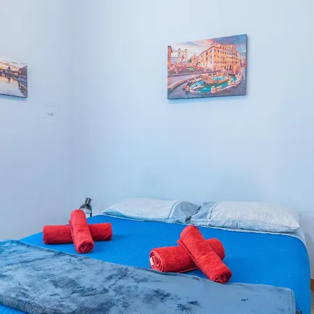 Lion Renting Metro Piramide Πανσιόν 3*